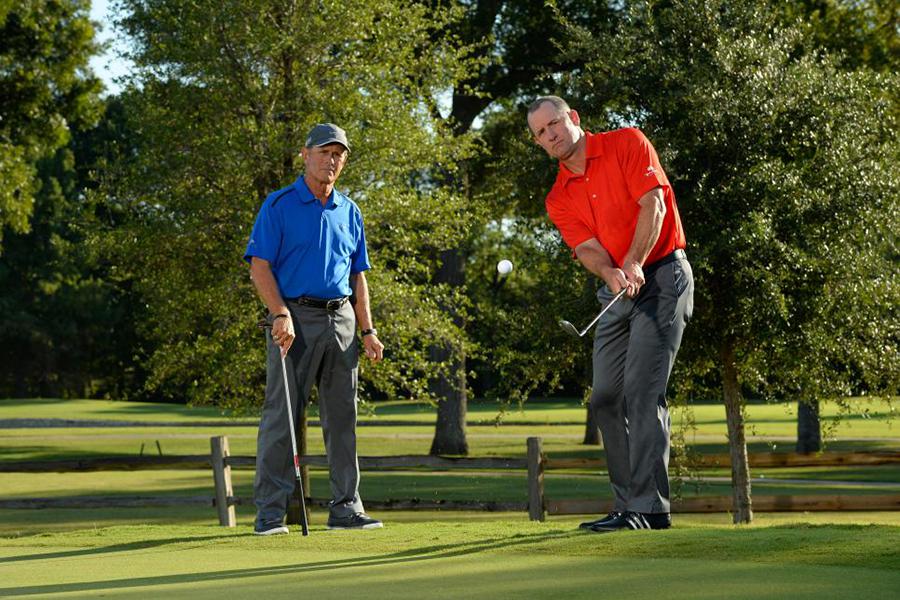 Sự hỗ trợ của huấn luyện viên dạy golf có thật sự cần thiết?